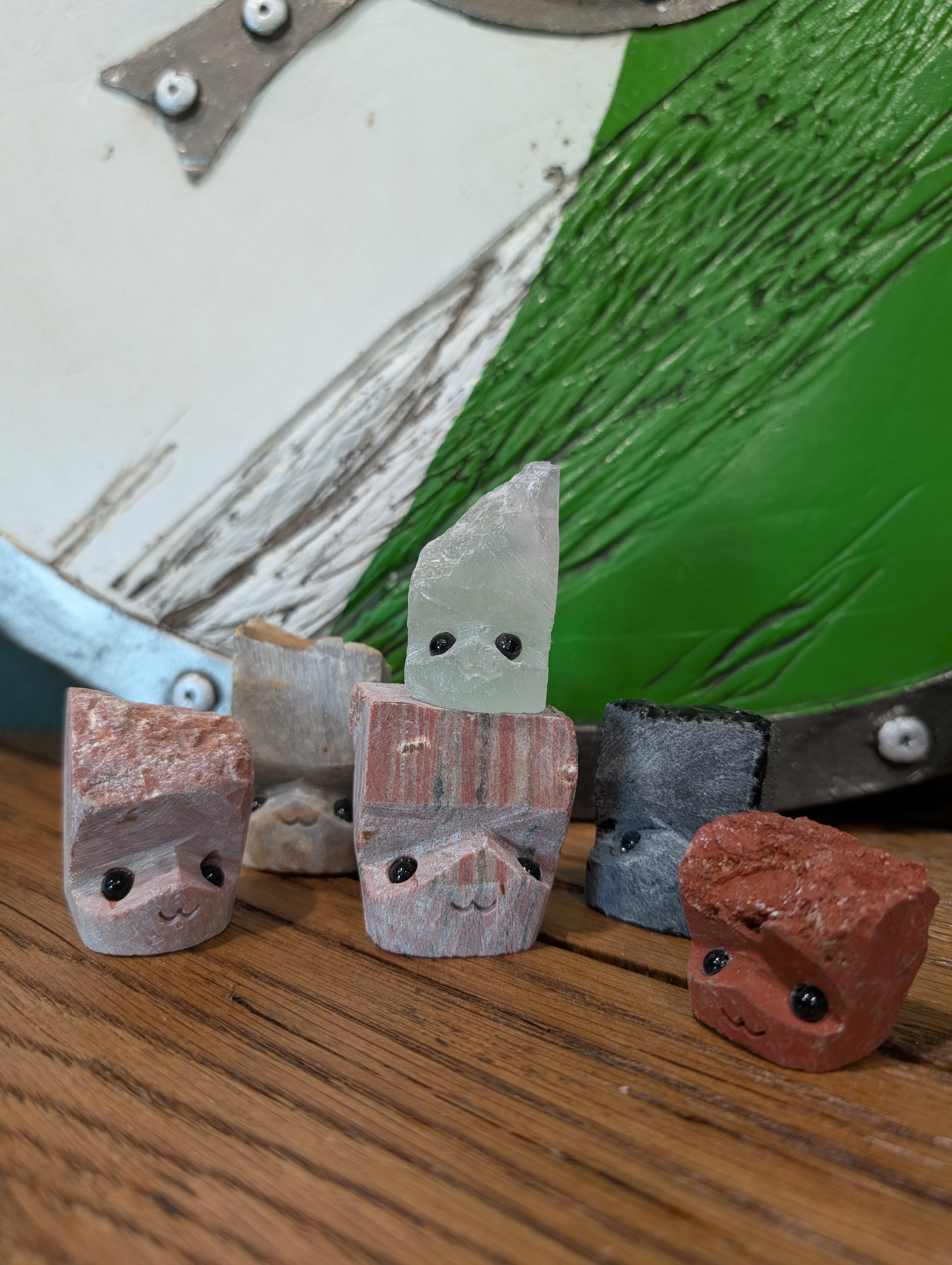 Small Rock Mimics