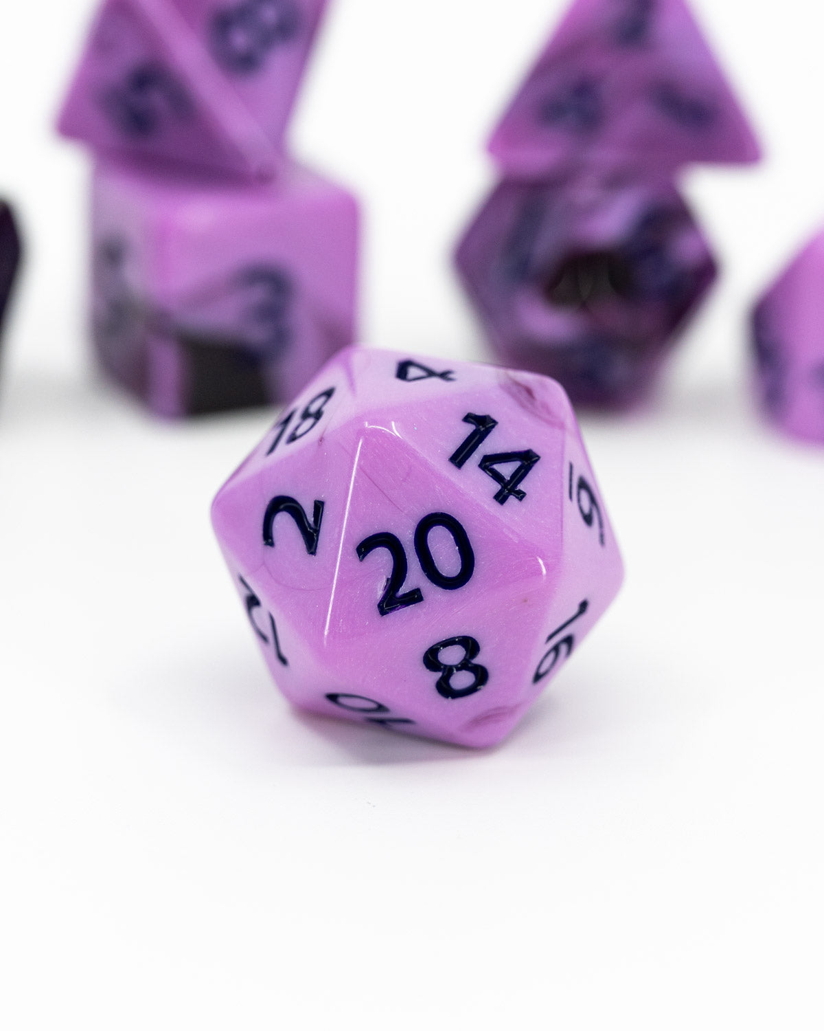 Heatherberry | 7 Piece Acrylic Dice Set