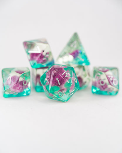 Mrs Mosey | Turtle | 7 Piece Acrylic Inclusion Dice Set - Emberglow Gaming