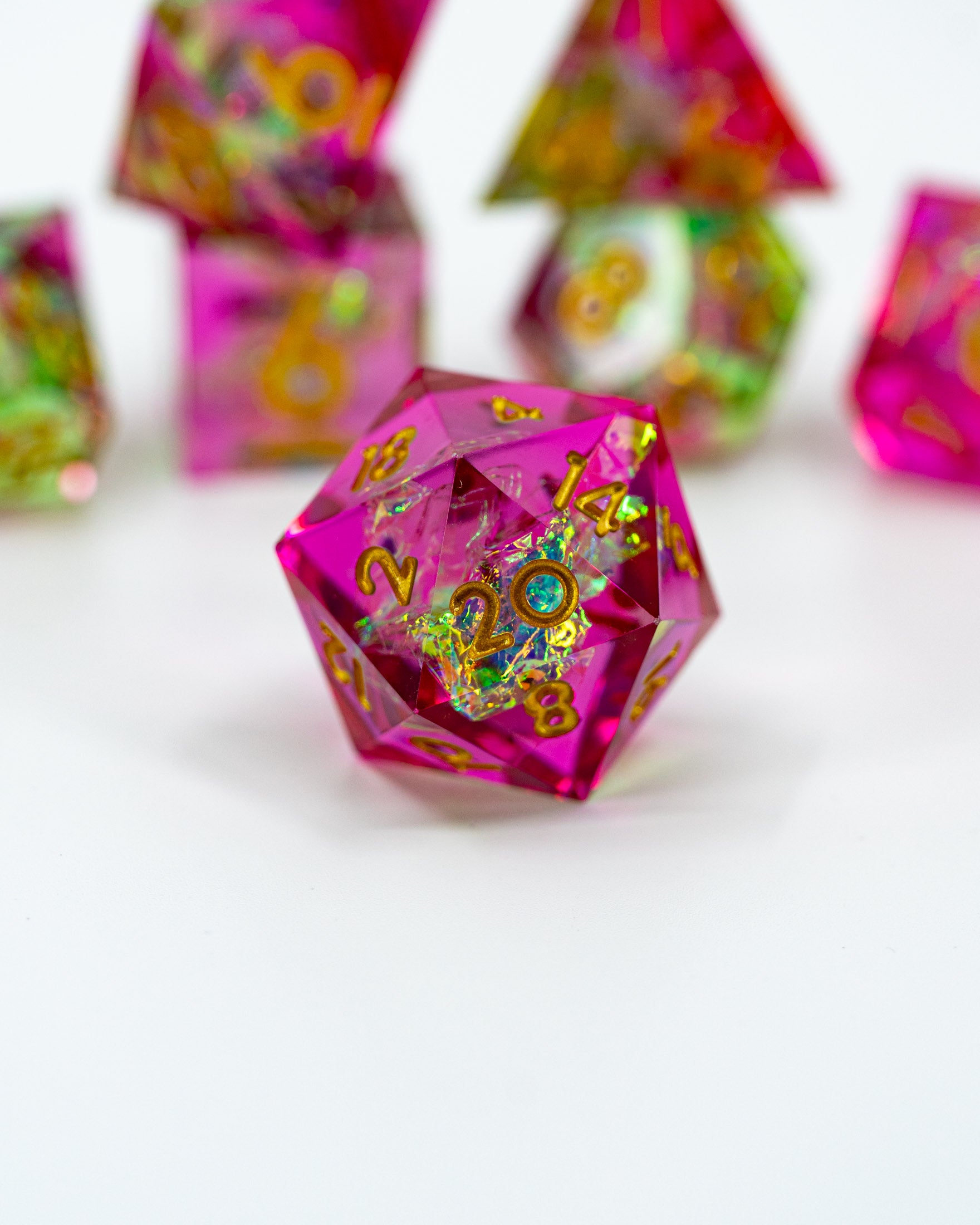 Chaos Burst | 7 Piece Sharp Edge Resin Dice Set