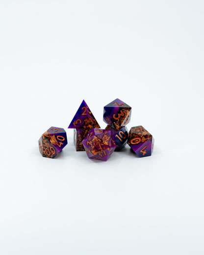 Keybinders | 7 Piece Sharp Edge Resin Dice Set