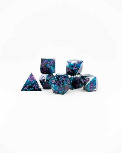 Neat Trick | 7 Piece Sharp Edge Resin Dice Set - Emberglow Gaming