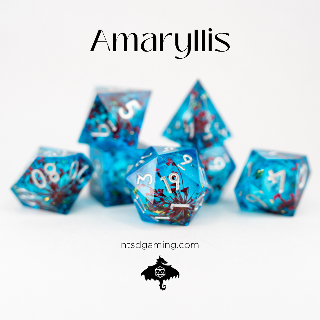 Amaryllis | 7 Piece Liquid Core Dice Set - Emberglow Gaming