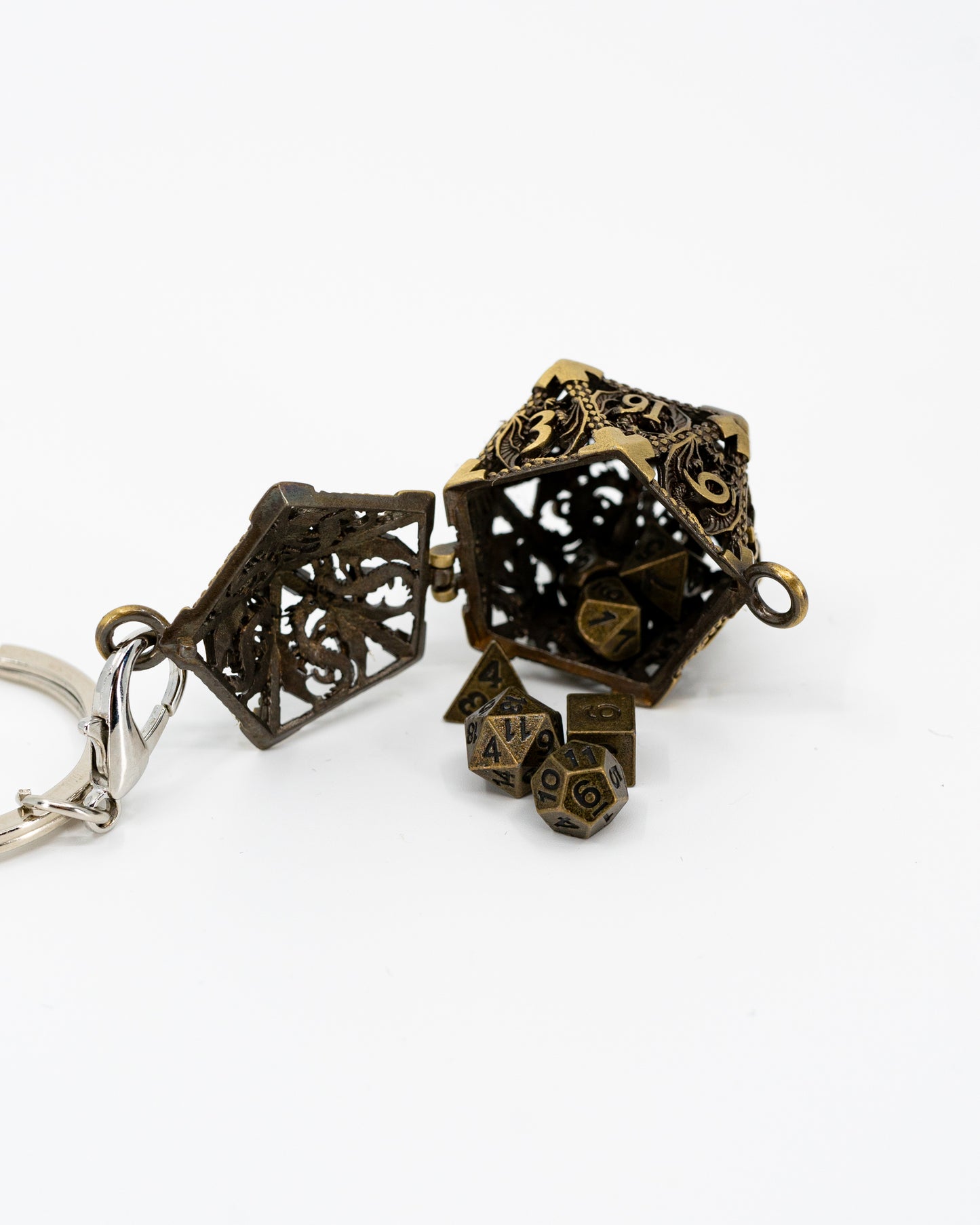 D20 Gold Keychain - Emberglow Gaming