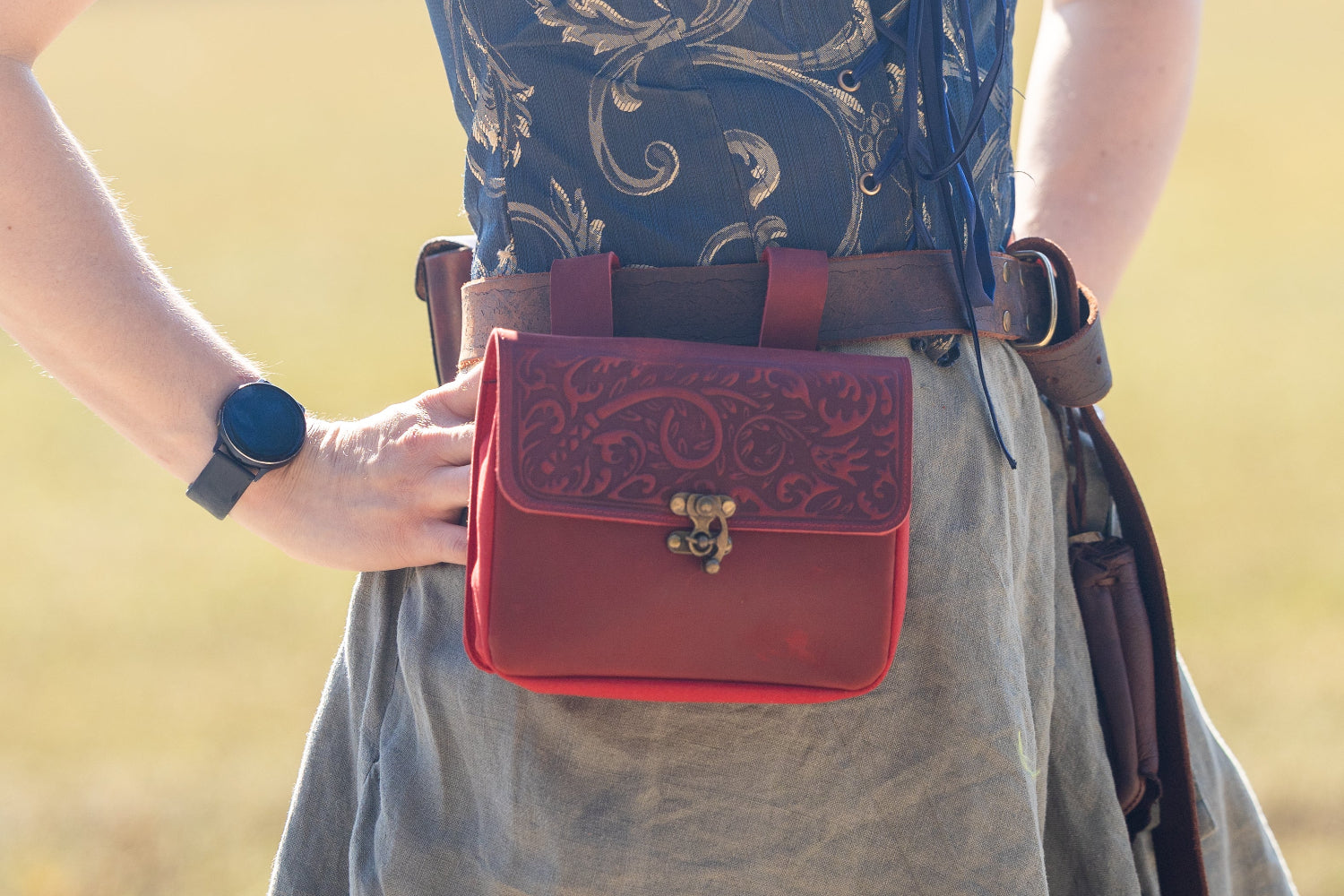 JZW | Leather Bag | Large – Emberglow Gaming