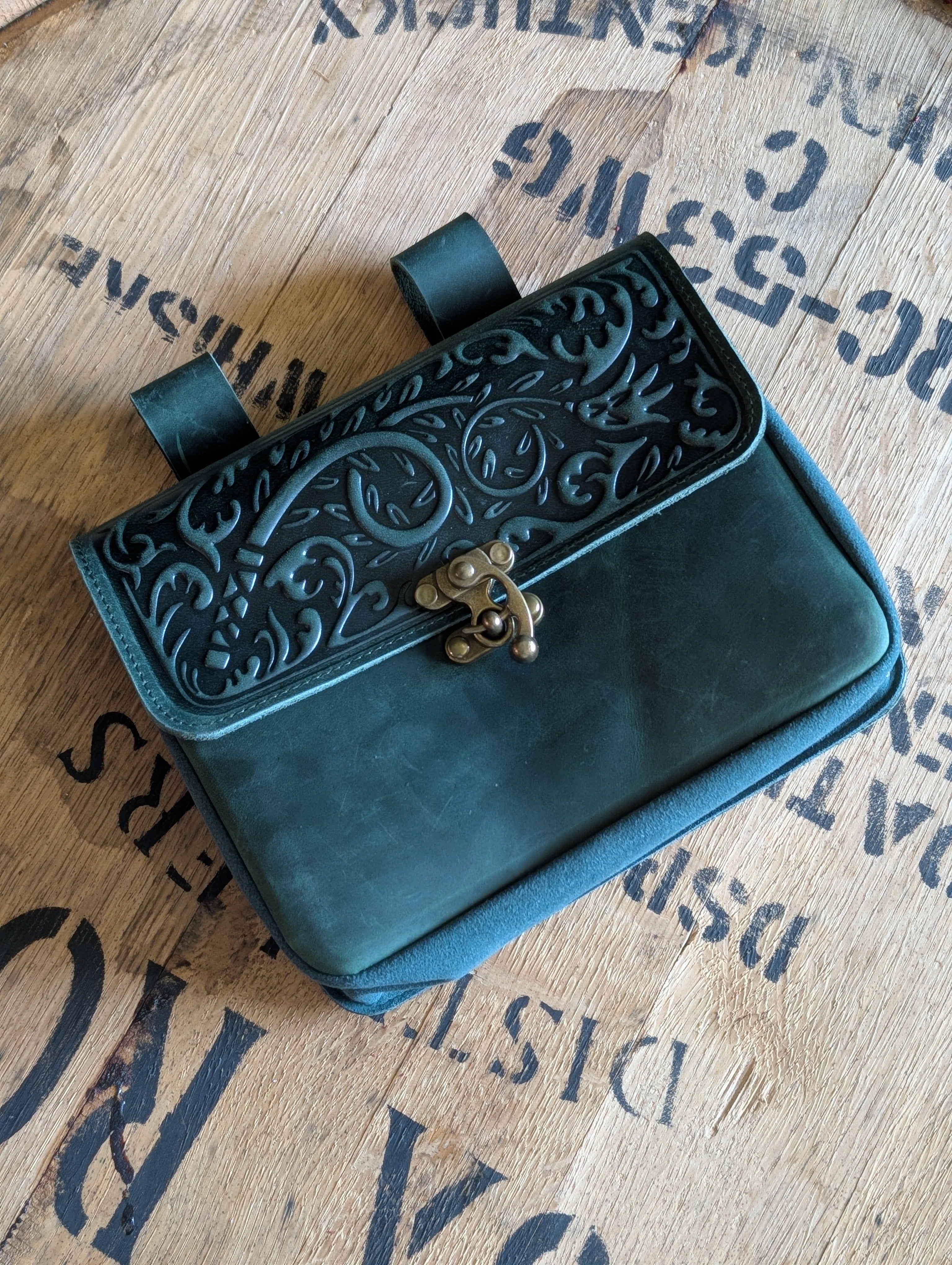 JZW | Leather Bag | Large – Emberglow Gaming