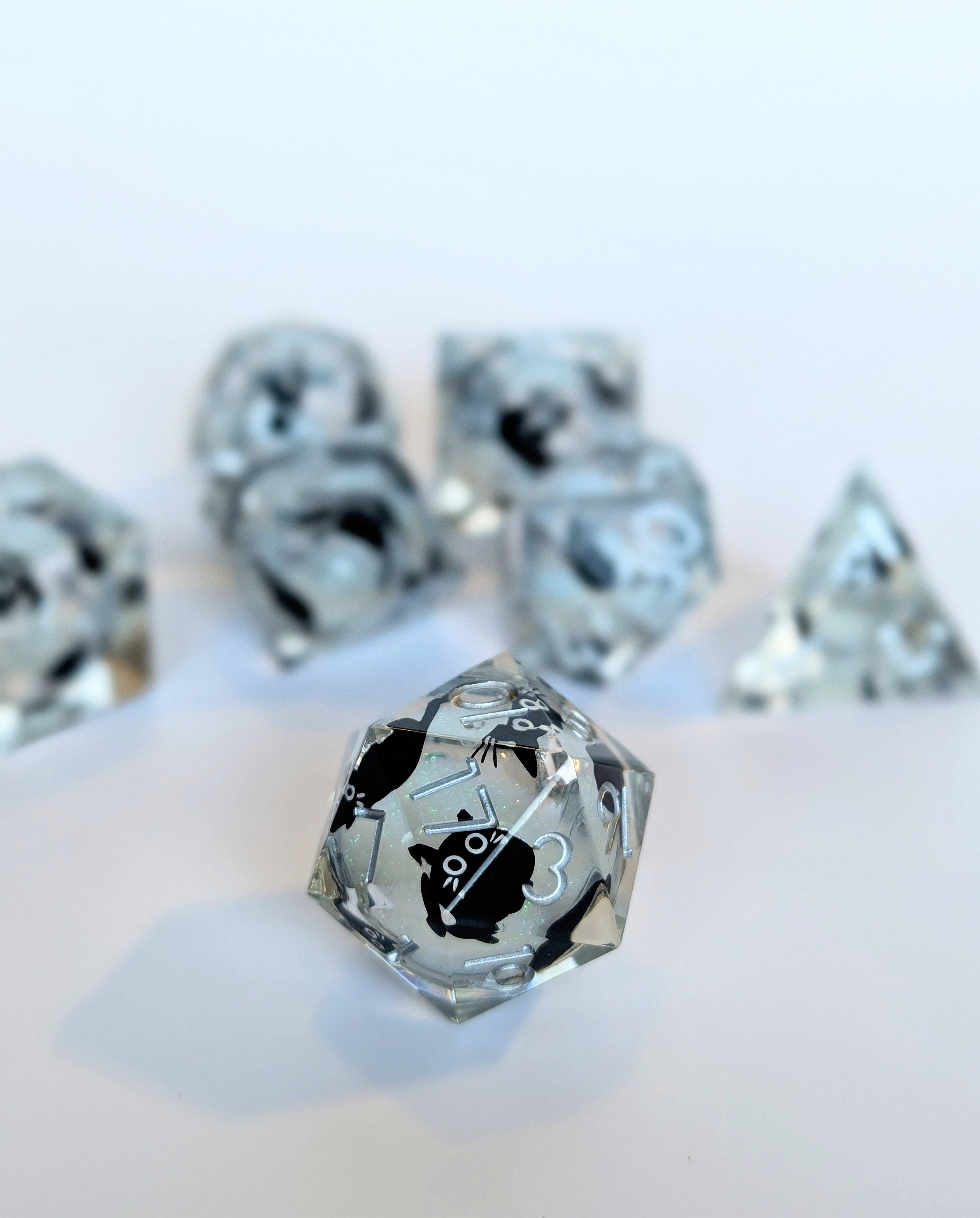 Witch's Whiskers | 7 Piece Liquid Core Dice Set