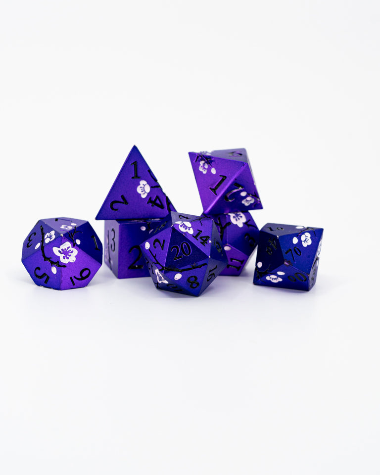 Queen's Bloom | 7 Piece Metal Dice Set - Emberglow Gaming