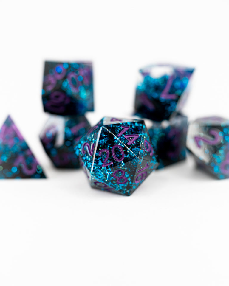 Neat Trick | 7 Piece Sharp Edge Resin Dice Set - Emberglow Gaming